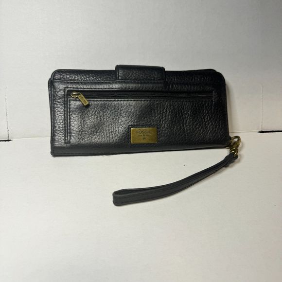 2/$20 Fossil Vintage Black Pebbled Leather Snap Close Wallet Clutch - Picture 3 of 4